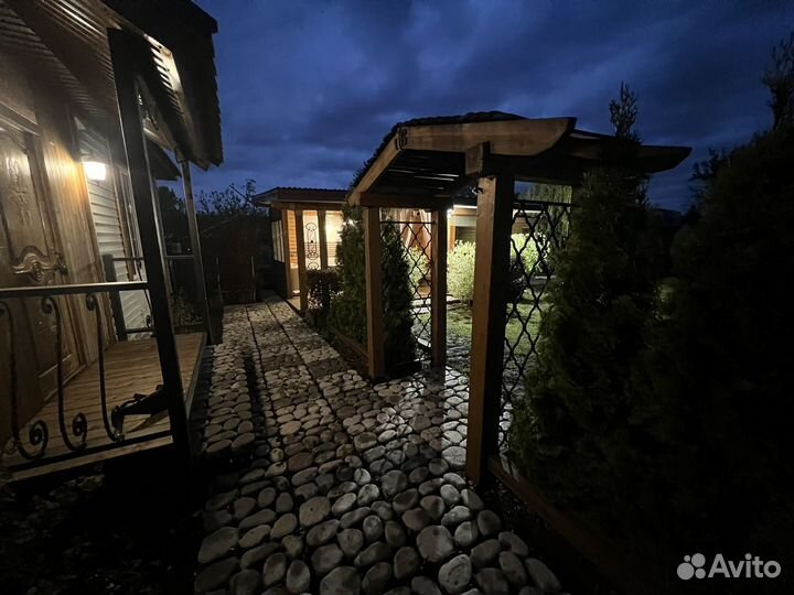 Аренда беседки с бассейном