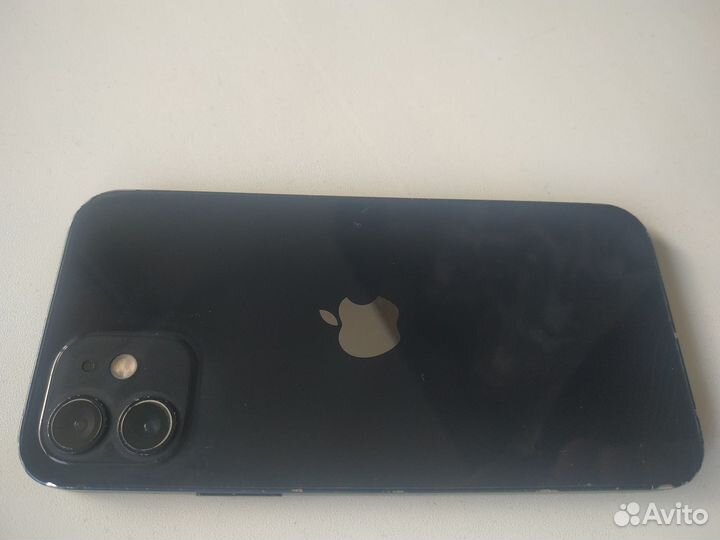 iPhone 12, 64 ГБ