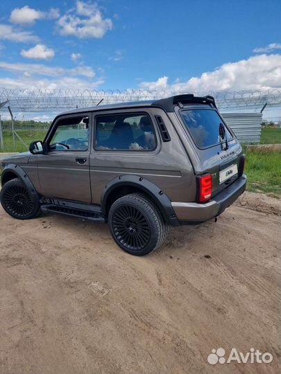 LADA 4x4 (Нива) 1.7 МТ, 2021, 70 000 км