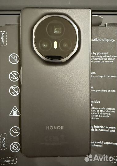 HONOR Magic V3, 12/512 ГБ