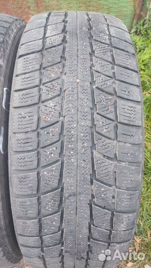 Triangle TR777 215/65 R16