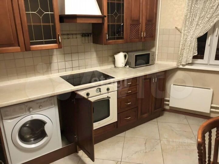 2-к. квартира, 50 м², 6/17 эт.