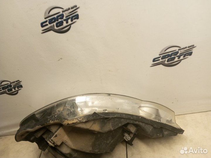 Фара правая Renault Kangoo K7mк750 2011