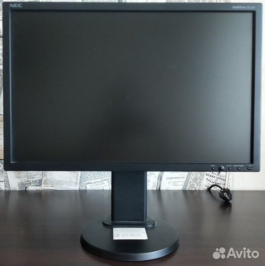 Монитор NEC E222W 22