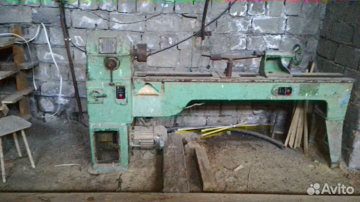 Токарный станок по дереву