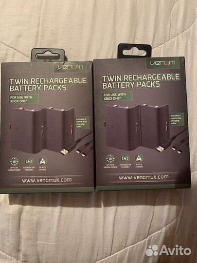 Venom tvin rechargeable battery packs Xbox