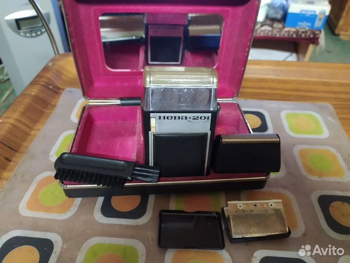 Бритва электрическая Нева 201