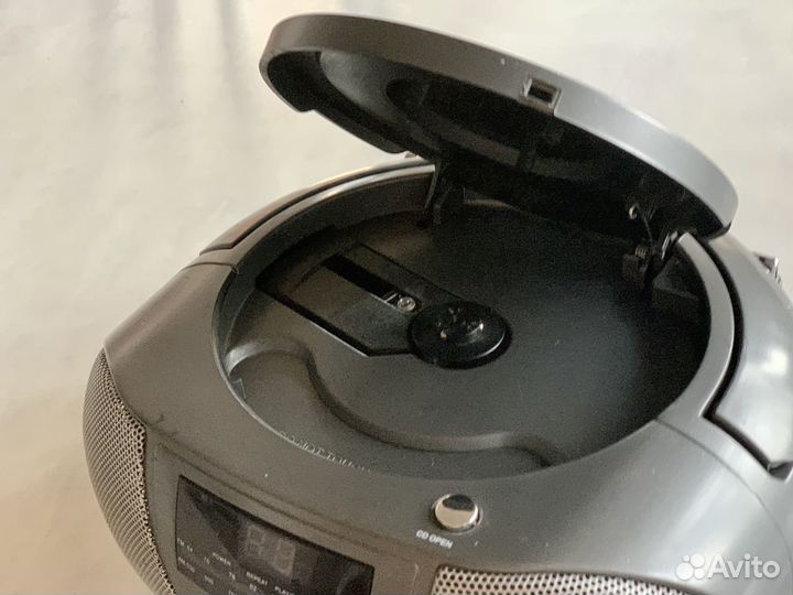 Магнитола Elenberg CD-111