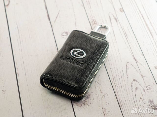 Кожаная ключница Lexus
