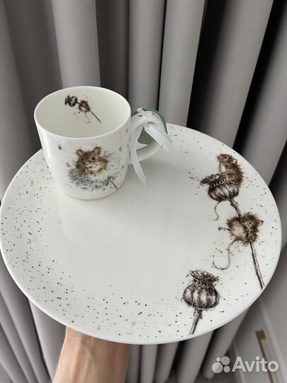 Тарелка и чашка (набор посуды)