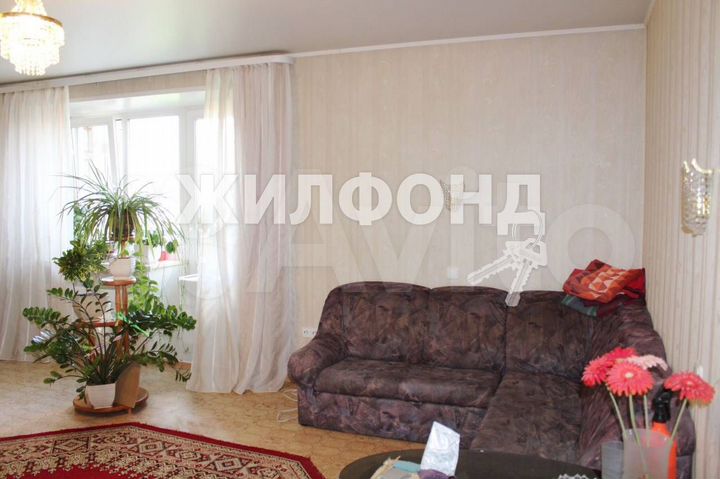 4-к. квартира, 99,7 м², 7/9 эт.