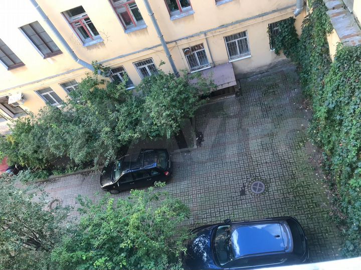 4-к. квартира, 94 м², 4/4 эт.