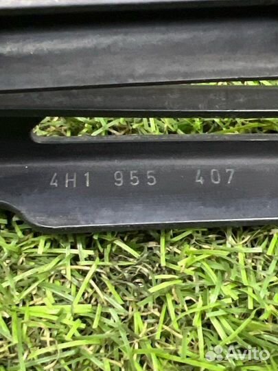 Дворник Audi A8 L D4 Д4 3Л бензин 2013