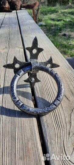 Кованое кольцо на калитку или ворота, молоток