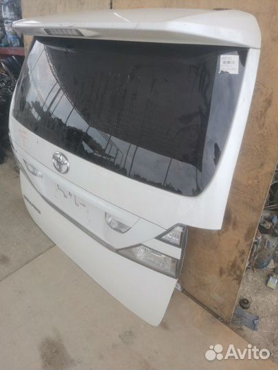 Дверь багажника Toyota Vellfire ANH20