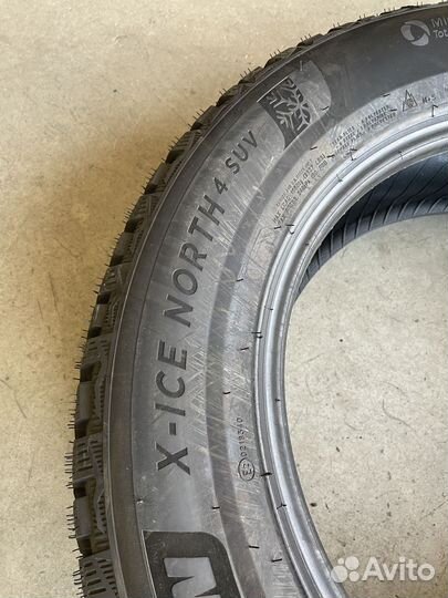 Michelin X-Ice North 4 SUV 305/35 R21 109T