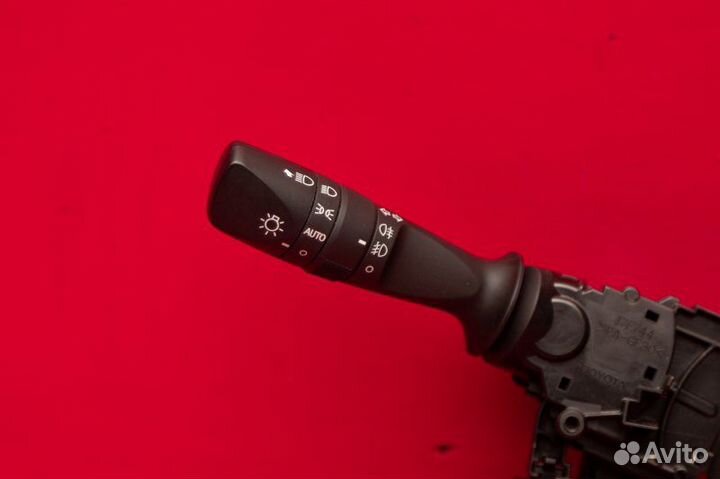 Подрулевой переключатель Toyota Land Cruiser 200