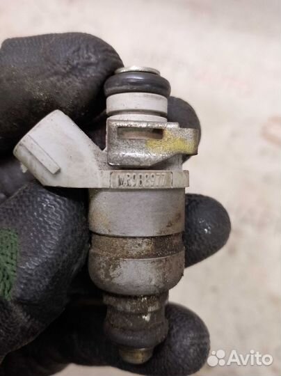 Форсунка топливная Mitsubishi 1.5л Lancer ASX