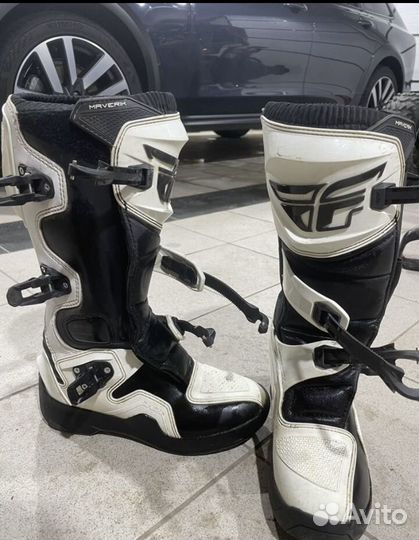 Мотоботы fly