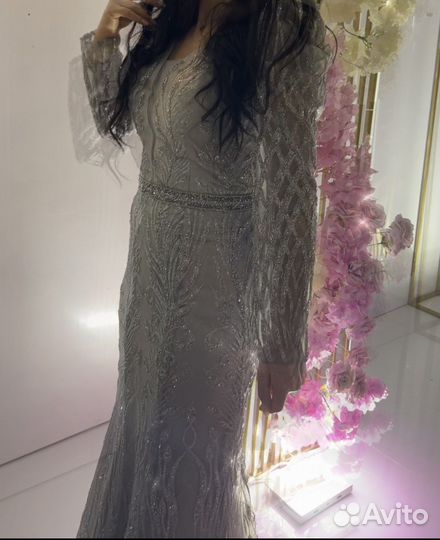 Вечернее платье