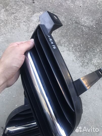 Решетки радиатора Nissan Almera