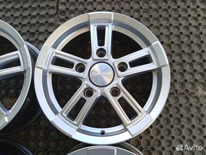 Диски R15 Chevrolet Niva 4x4 Vaz 2121 21213 4 шт