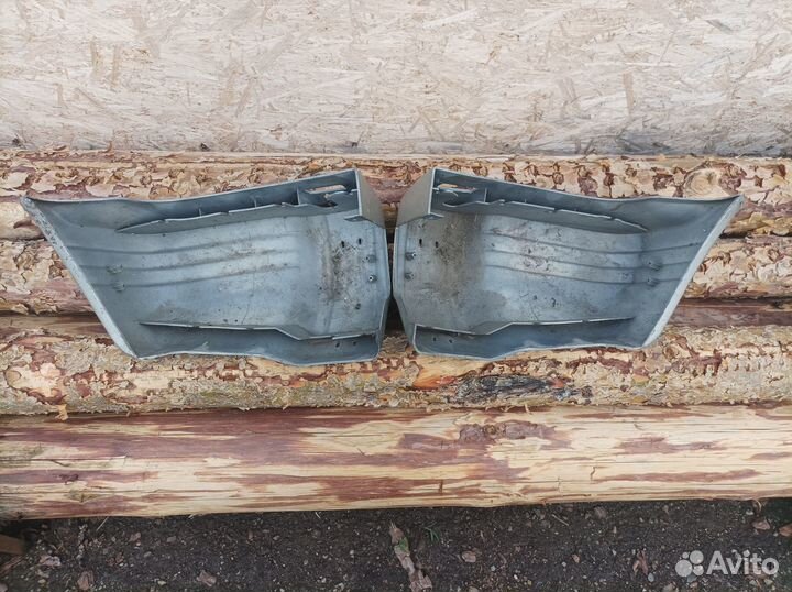 Клык бампера Pajero дорестайл