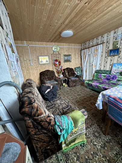 Дом 42 м² на участке 6,93 га