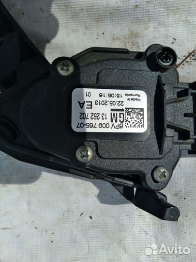 Педаль газа opel astra j