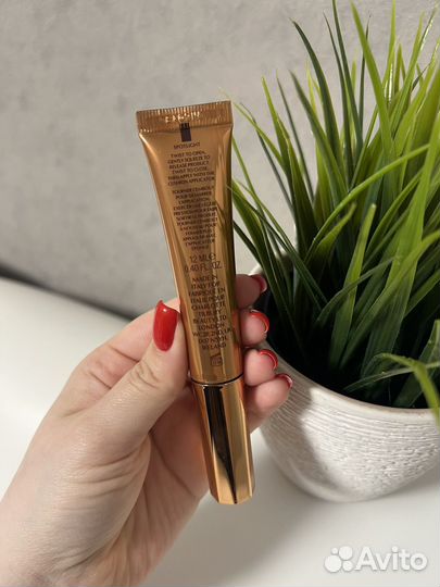 Charlotte tilbury кремовый хайлайтер pillow talk