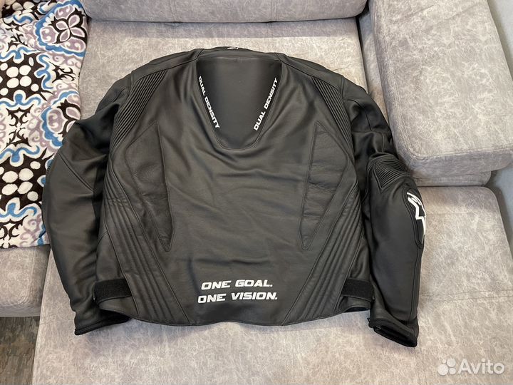 Кожаная мото-куртка Alpinestars GP Pro