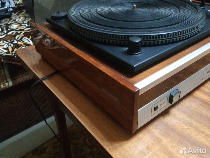 Проигрыватель винила Вега 106 стерео