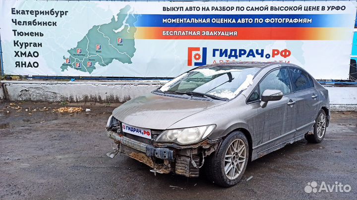 Стекло двери переднее левое Honda Civic 4D 8 73350