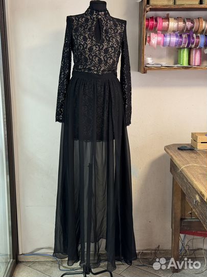 Вечернее платье в пол 44