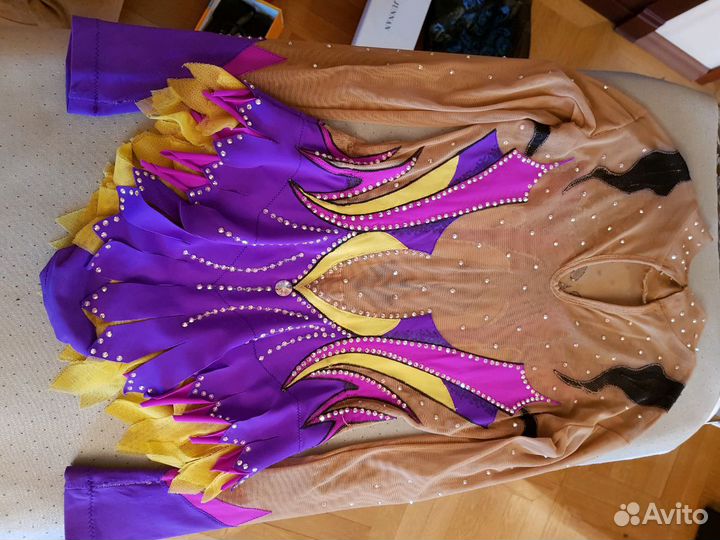 Купальник для худ.гимнастики, б/у, в хор.состоянии