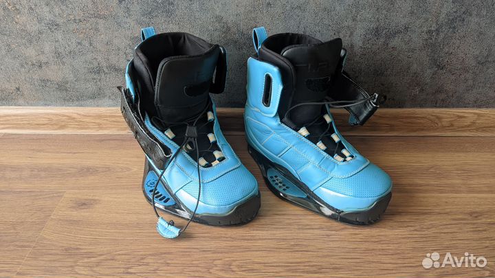 Крепления для вейкборда Slingshot RAD