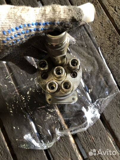 Пилотный клапан PPC управление 702-16-05060