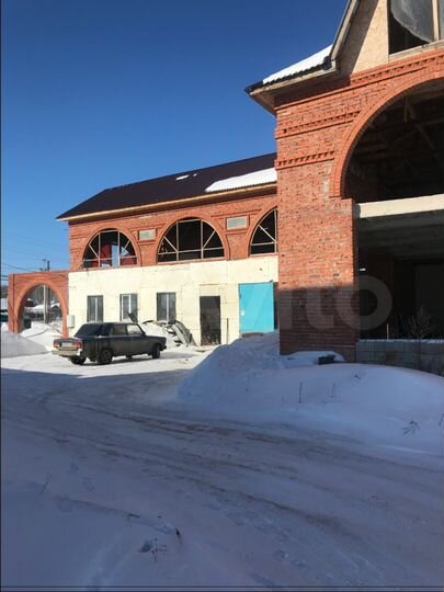 Торговая площадь, 1500 м²
