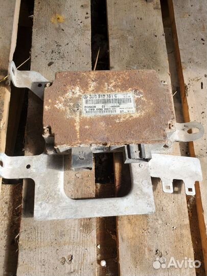 Блок управлен мониторингом аккумулятора 3DO915181C