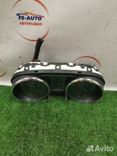 Панель приборов Nissan Qashqai 1.6 HR16DE 2012