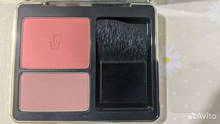 Guerlain румяна