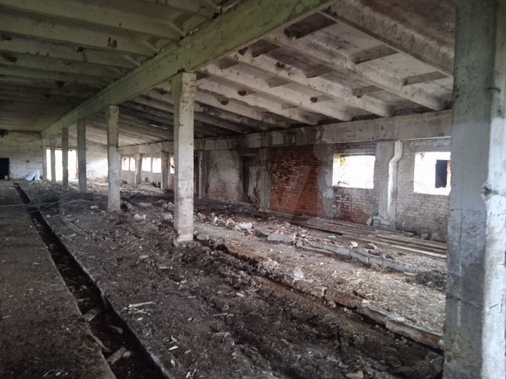 Ферма, 1023 м²