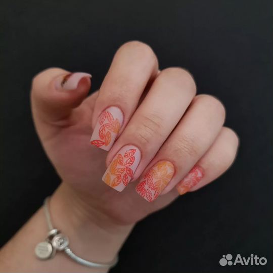 Маникюр