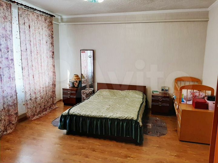 Дом 255 м² на участке 21 сот.