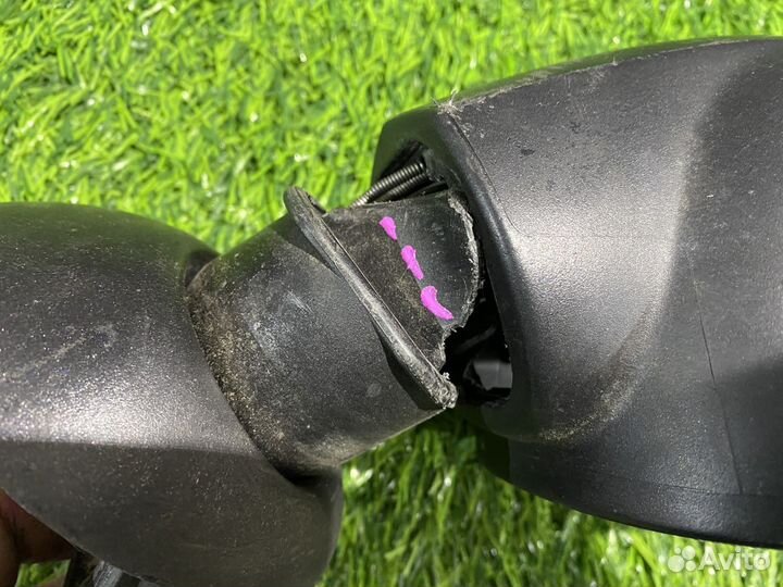 Зеркало правое механическое Renault Logan