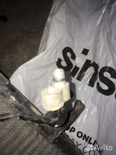 Радиатор кондиционера nissan maxima a32