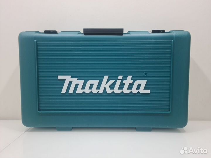 Аккумуляторный перфоратор Makita (тушка) в кейсе