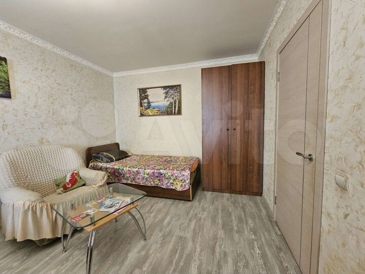 1-к. квартира, 45 м², 7/15 эт.