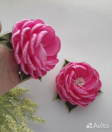 Объёмный цветок для украшения прически