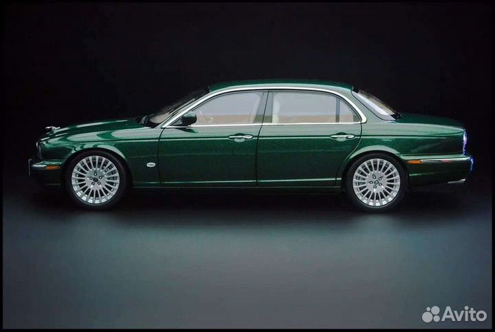 Jaguar XJ 6 X 350 Racing Green, 1/18, Almost Real